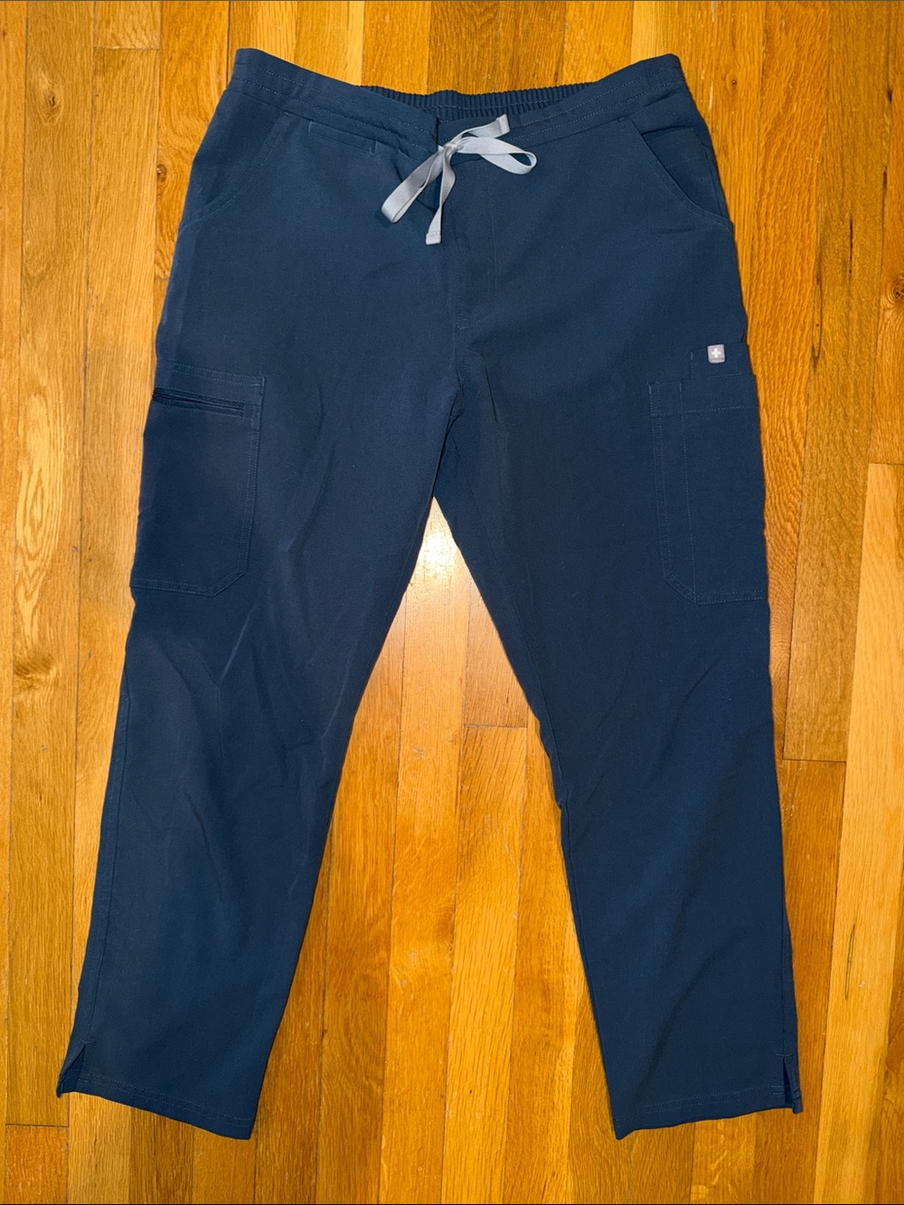 Figs Women’s Slate Blue Drawstring Cargo Scrub Pants